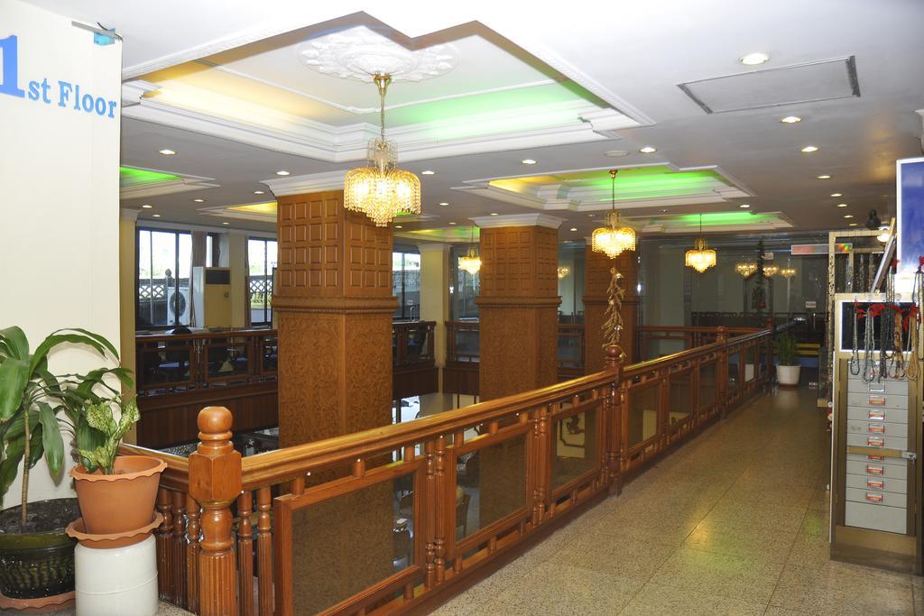 Panorama Hotel Yangon Extérieur photo
