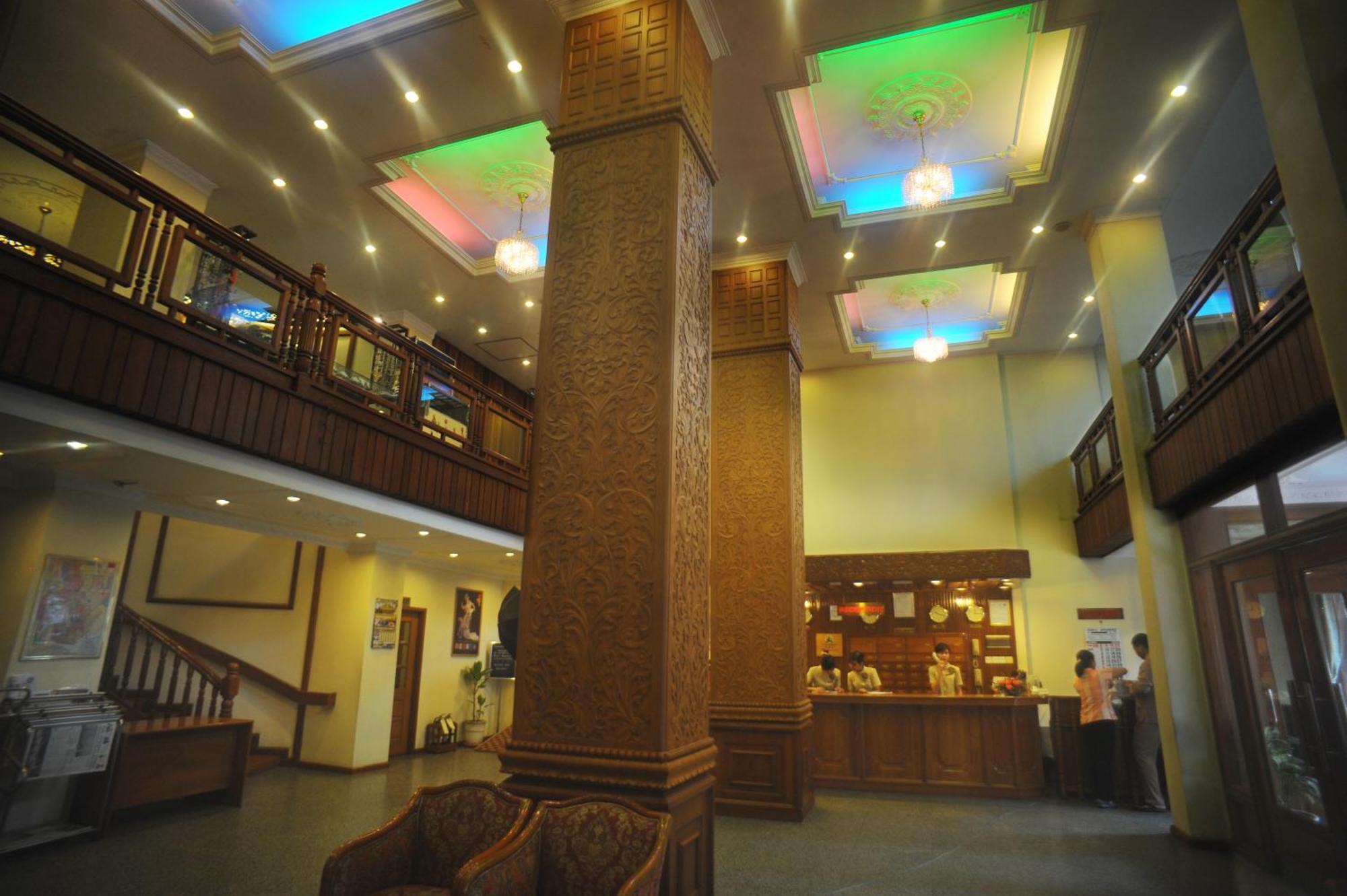 Panorama Hotel Yangon Extérieur photo