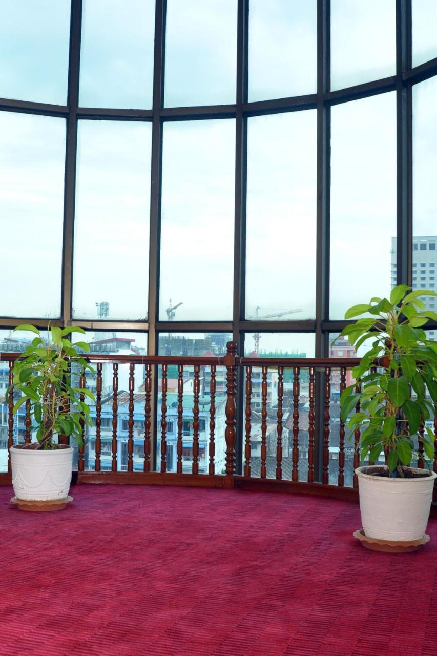 Panorama Hotel Yangon Extérieur photo